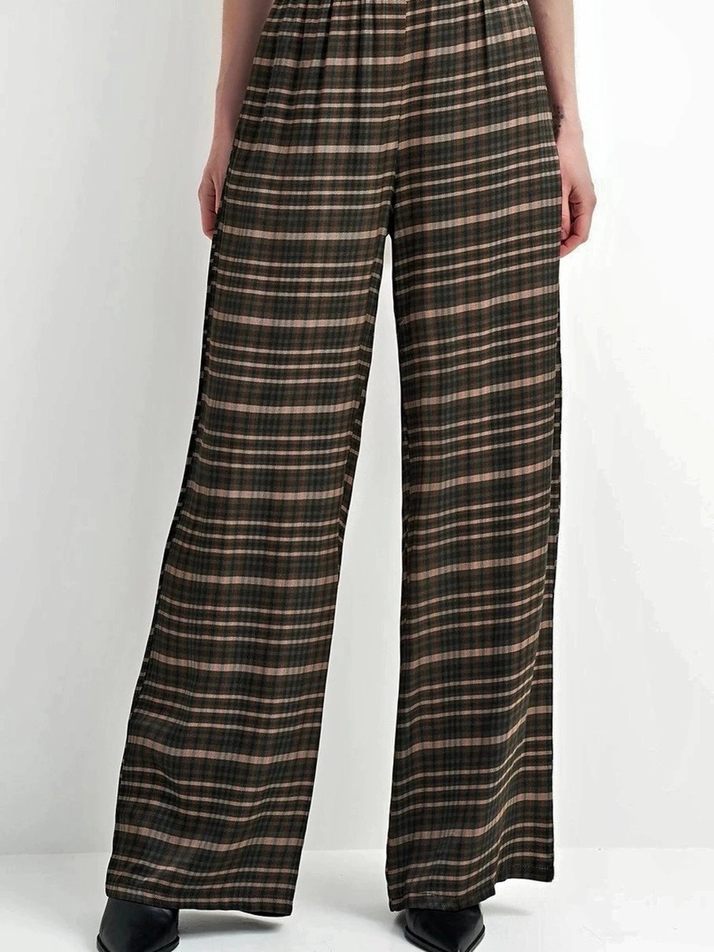 ASTRID Meadow Pant Plaid Fall Collection